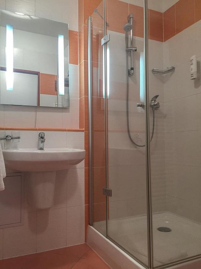 Lipno Wellness - Frymburk Hotel Private Family Room Екстер'єр фото